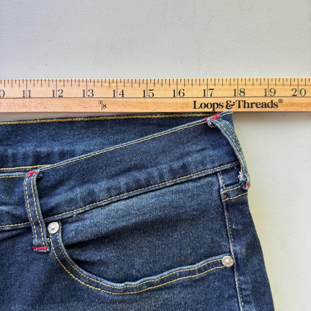 True‎ Religion Ricky Relaxed Straight Denim Shorts Mens Size 36x11 - Picture 6 of 11